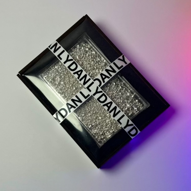 پک ۲۵ گرمی ساچمه نقره ایرانی با عیار ۹۹٪